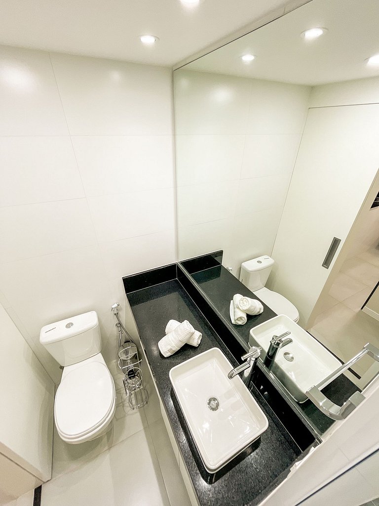 Apartamento 1 quarto recém reformado no Leblon