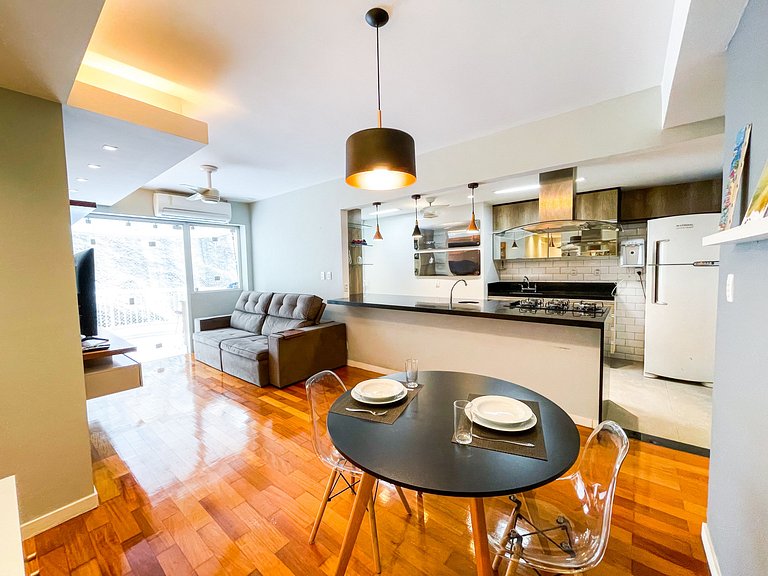 Apartamento 2 quartos espaçoso em Botafogo